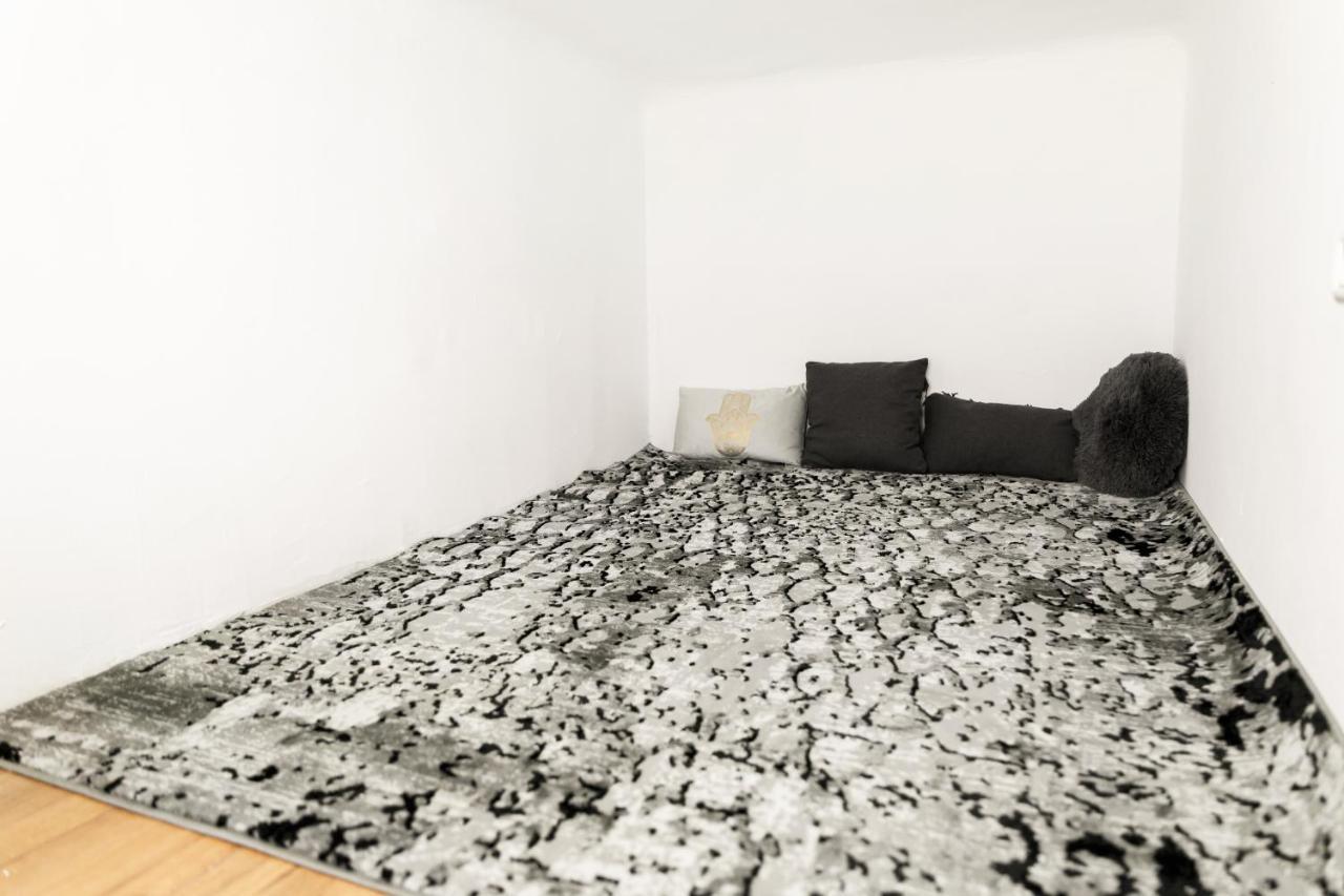 Theodor Apartments By Gamtiza Tel-Aviv Extérieur photo